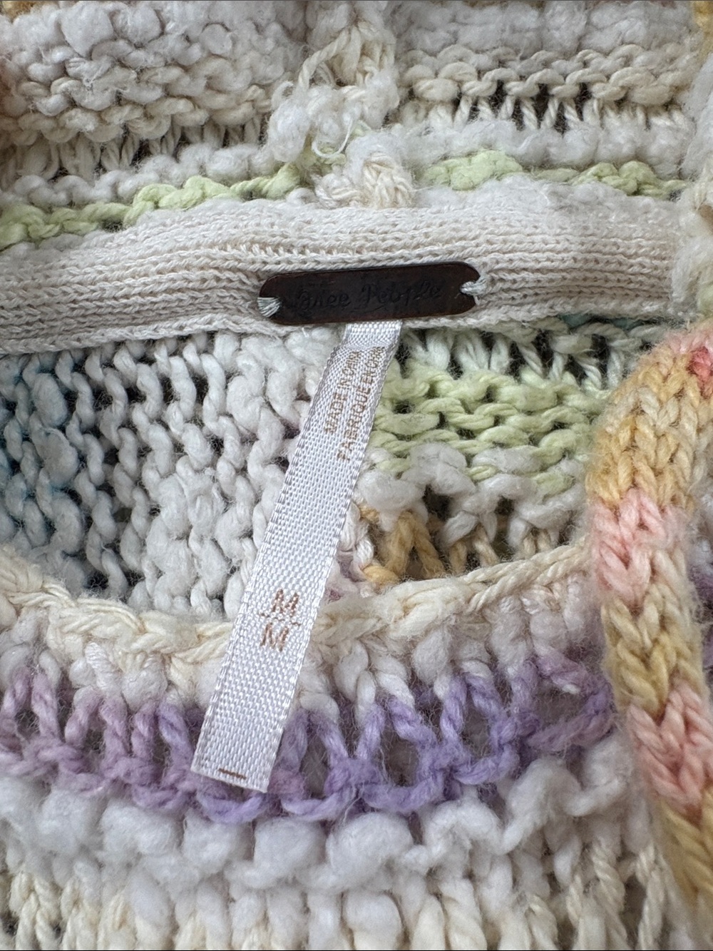 🤩 rare! 🤩 free People Crochet-Style Pastel Hooded Sweater with Peace Motif - Picture 4 of 15